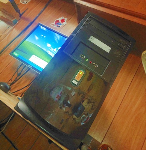 Systemax windows computer - xp,